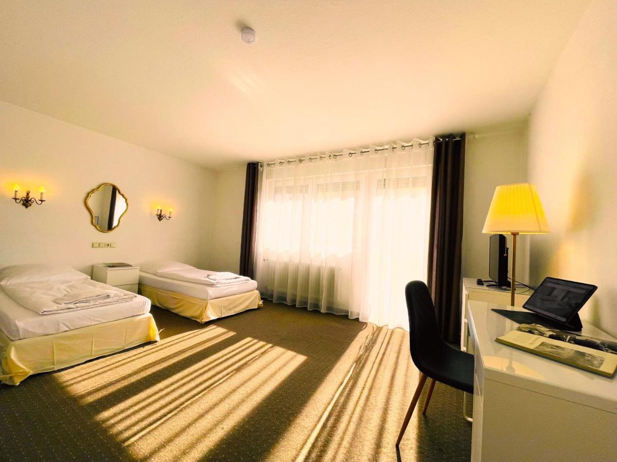 Hotel Moguntia Майнц Экстерьер фото